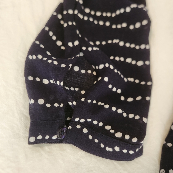 Bella Dahl Hipster Relaxed Button Down Top Shirt Blouse Navy White Dots V-neck L - Picture 7 of 12